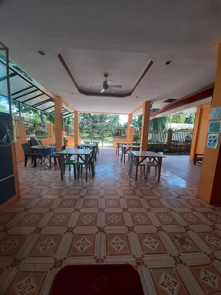 Hotel Jessa'S 5 Guests House Moalboal Exterior foto